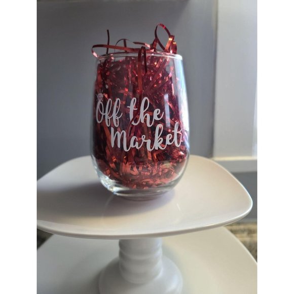 Off the Market Bachelorette Wine Glass - Picture 4 of 5